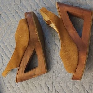 Wedge Platforms